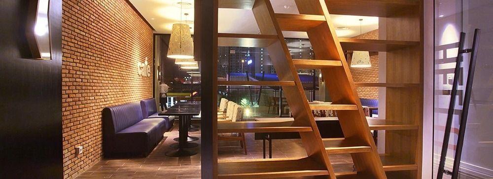 Cabin Hotel Jacarta Exterior foto