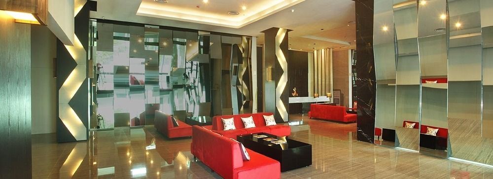 Cabin Hotel Jacarta Exterior foto