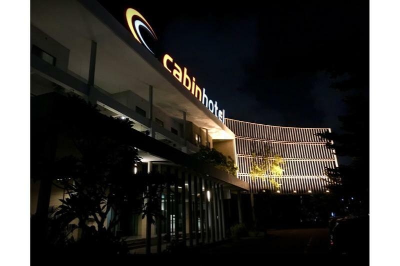Cabin Hotel Jacarta Exterior foto