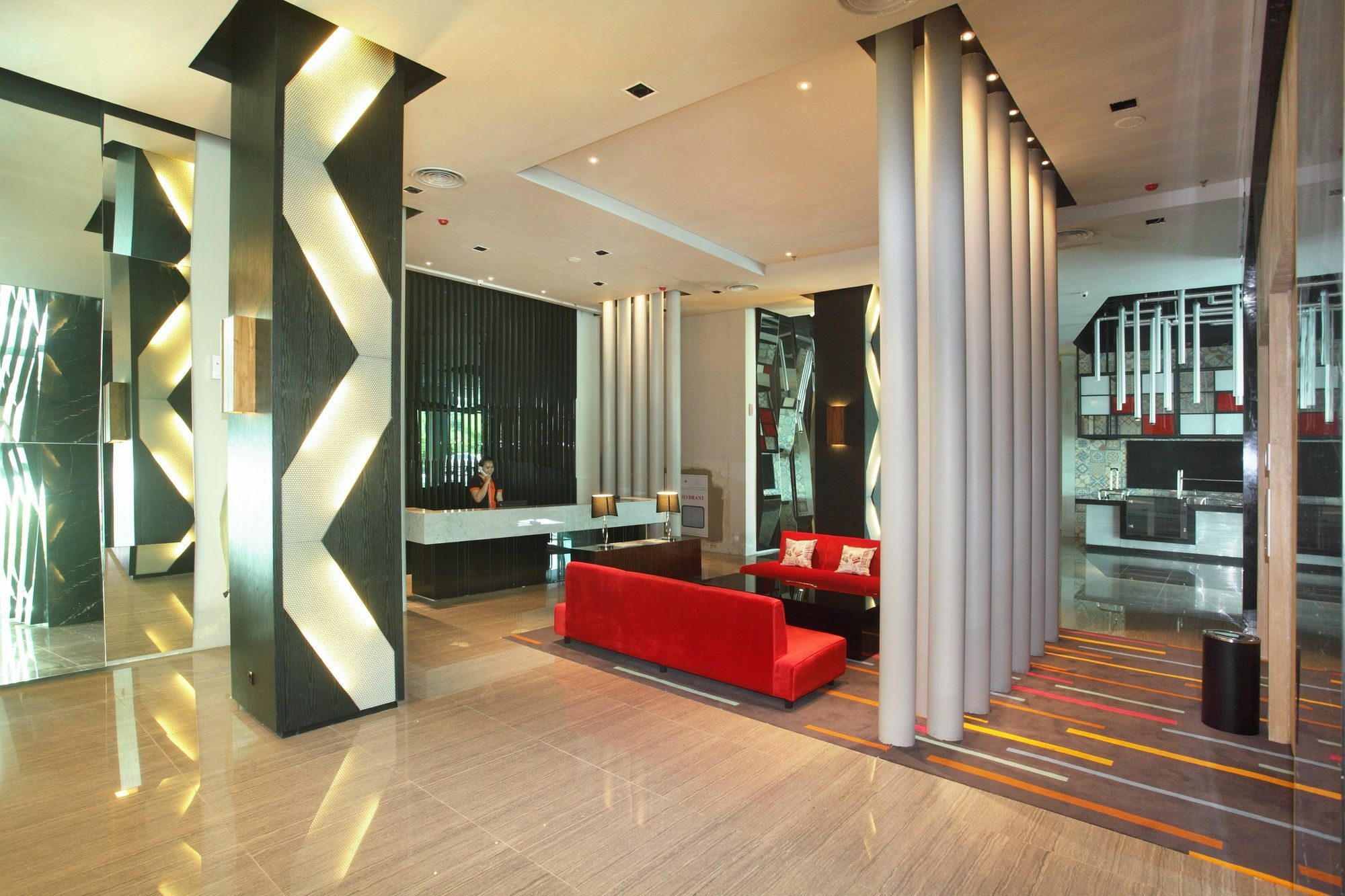Cabin Hotel Jacarta Exterior foto